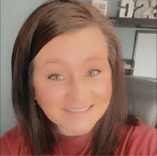 Is the old Curtman insurance still open. I'm aware they were bought out but  don't know if this office still operates