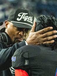 Tennessee State football's Eddie George is Big South/OVC coach of year