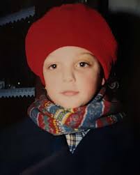 Gianluca always takes a picture of me wherever I'm going Isn't that funny 🤣