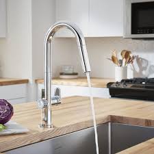 In addition, to keep the faucet cleaner, they're also easy to turn on when your hands are full or dirty, keeping your and other family members from getting. American Standard Beale Measurefill Touch One Handle Pull Down Kitchen Faucet At Menards