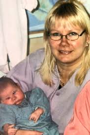 Kehitysvammaisen tyttären syntyminen muutti Riitta Peltosen koko elämän:  ”Sofian myötä kaikki entinen meni