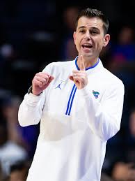 Florida basketball fans back Todd Golden, but they want to know more about  investigation