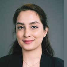 Taryn Dewey's Instagram, Twitter & Facebook