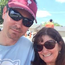 Susie Smith (@susieb149)