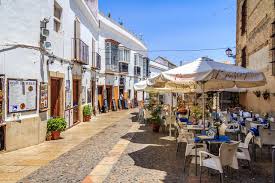 Art, culture, museums, monuments, beaches, cities, fiestas, routes, cuisine, natural spaces in spain | spain.info in english. How Covid Has Affected Spain S Restaurants And Bars