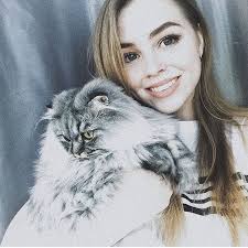 wattpad icin bilinmeyen kizlar kiz onerileri 50 sari sacli mavi gozlu mavi gozlu kiz kizlar sari