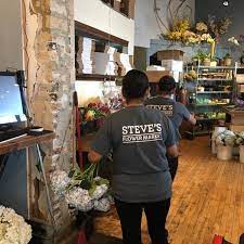 How long will my flowers last? Steves Flower Market Flower Shop In Chicago