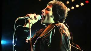 A unique and limited line, to see the top in a big way! Top 10 Queen Le Migliori 10 Canzoni Dei Queen Youtube