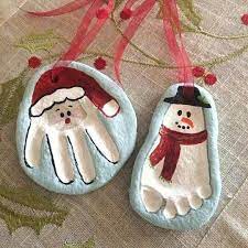 … * des décorations à suspendre : Empreinte Pied Main Pate A Sel Decoration Noel Enfant Deco Noel Enfant Deco Noel