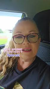 LIVE MUSIC TONIGHT 9pm est. Come join us and sing. EVERYBODY IS SOMEBO...