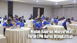 Kelurahan adalah wilayah kerja lurah sebagai perangkat daerah kabupaten atau kota dalam wilayah kelurahan dipimpin oleh seorang lurah. Bimtek Tingkat Kapasitas Lpm Sebagai Mitra Strategis Lurah Di Kota Tasikmalaya