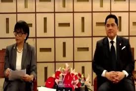 Umur 51 tahun) adalah pengusaha dan filantropis indonesia. Menteri Retno Dan Erick Thohir Ke China Bahas Vaksin