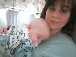 Enjoying the cuddle naps whilst I can 💔 There's 9 KIT Days booked in, got  my return to work date and Luca's nursery start date confirmed.