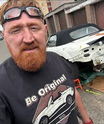 Bottom is sandblasted, she has some rust but not too much. New rear frame  rails and suspension will go