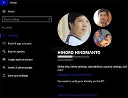 Klik menu insert > shape > pilih shape bagaimana? Cara Menghapus Gambar Akun Pengguna Di Windows 10