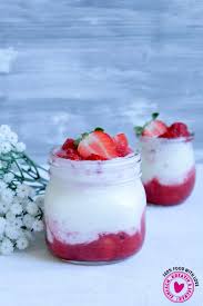 Erdbeer Quark Dessert Quark Dessert Einfacher Nachtisch Dessert