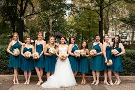 Bridesmaids In Knee Length Teal Dresses And Gold Shoes Teal Bridesmaid Teal Dress Bridesmaid
