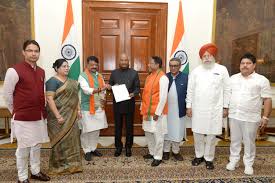 He is also a former member of the rajya sabha, representing west bengal for two consecutive terms. Ani Na Twitteru A High Level Delegation Of Bharatiya Janata Party Comprising Of National General Secretary Kailash Vijayvargiya And Party Leaders Ss Ahluwalia And Mukul Roy Met President Ram Nath Kovind Today Over