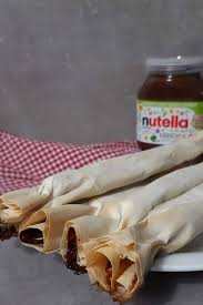 Nutella Yufka Stangen Mit Bananen Gelingen Im Ofen Oder Auf Dem Grill Nutella Yufka Teig Rezepte Mit Bananen