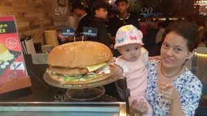 It actually has a very nice & balanced taste. Malaysia Famous Nasi Lemak Burger Stock Photo D8f2eedc 2030 4ac7 A600 10e69a756268