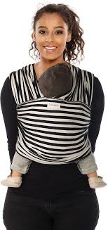 Ich hab meine kinder ab geburt getragen,auch so ein winzling kann schon im sling getragen werden,nur eben nicht auf der hüfte,meine jüngste hatte nur knapp 2 kg als sie bei kam und wir fanden den sling beide toll weil er eben nur eine lage stoff hat und fix umgebunden ist Tragetuch Babylonia Tricot Slen Design Black White Stripes Kleine Fabriek