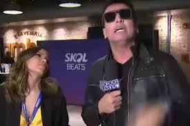Ficou famoso ao fazer parte do formado em jornalismo em 1996, leo dias teve passagens pelo jornal extra, revistas contigo. Anitta Denuncia Ameacas De Leo Dias Entenda Toda A Historia Viver Diario De Pernambuco