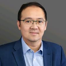 Hard work and agility turned into an amazing booth experience for CES  attendees visiting our partner EssilorLuxottica booth! All thanks to a  rockstar MC² Experience team! Melissa Abbott Scott S…