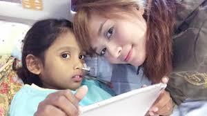 Sufian suhaimi di matamu official music video with lyric hd. Singer Actress Ayda Jebat Cancels Flight Home To Visit Cancer Stricken Young Fan In Singapore