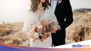 Check spelling or type a new query. 30 Ucapan Pernikahan Lengkap Dan Bermakna Cocok Untuk Orang Tersayang