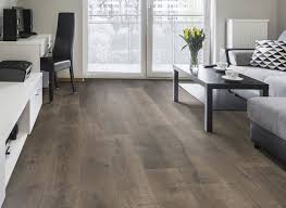 Pergo timbercraft is available for sale at lowes and other local flooring retailers and priced between $2.50 and $2.99 per sq/ft. Pergo Timbercraft West Lake Oak Lf000893 864889 Lowe S Flooring Consumer Reports