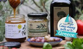 Riza's raw and unfiltered is prized for its antibacterial and antioxidant properties. Set Sail With Odysea