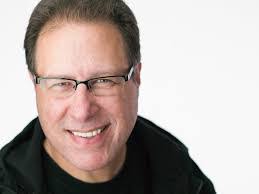 Michael Giesinger's Instagram, Twitter & Facebook