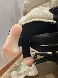 成人用品店老板娘～浅浅@cqylwy318 - Twitter Profile | Sotwe