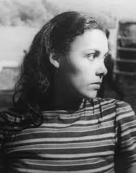 Singer, actress, and civil rights activist Lena Horne (1917