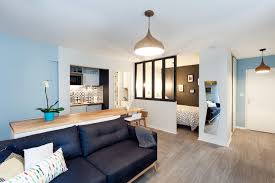 Renovation Complete D Un Appartement De 30m Salon Scandinave Par Madam Architecture Scandinave Homify Deco Petit Appartement Amenagement Appartement Appartement