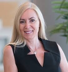 Laura Purdy's Instagram, Twitter & Facebook