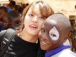 On Saturday the Rainbow House hosted the 2nd Annual Rainbow House Festival.  It was an incredible event with highlights that included; a marching band,  Ashinaga Teen dancers, sack-races, fashion show, face painting,