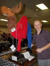 Choose from more than 153 properties, ideal house rentals for prices start at c$ 144 per night, and cabin rentals and cottage rentals are popular options for a stay in houghton lake. And They Re Off Houghton Lake Rotary Holds Camel Races Houghton Lake Resorter