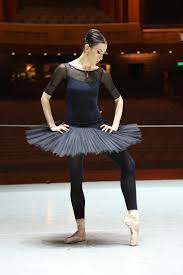 A university of iowa study found that participants were an inch closer to touching the floor with their fingertips after two months of weekly pilates classes. Ballet Keeping In Shape In The Time Of Lockdown Volume 2 Dance For You Magazine