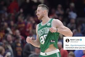 Hayward suffered a fractured ankle in the celtics' season opener against the cavaliers tuesday night after jumping for a pass and landing awkwardly on his foot. Kevin Love Sends Message To Gordon Hayward After His Devastating Injury News Cavaliers Nation
