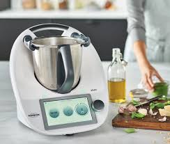 1 uovo intero 1 tuorlo, 3mis. Bimby Dal Primo Robot Da Cucina Vm200 Al Tm6 Che Controlla Da Solo La Giusta Cottura 40 Anni Di Storia Senza Linea