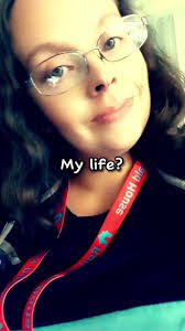 Danielle Hunley's Instagram, Twitter & Facebook