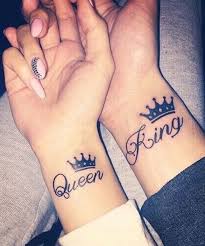 25 Best Couple Tattoo Ideas 2018 To Look Awesome And Cute Styles Beat Girlfriend Tattoos Cute Couple Tattoos Best Couple Tattoos