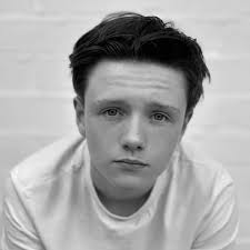 craig howell || monoform (@mono_form) • Instagram photos and videos