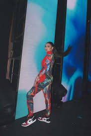 Bago ka magtanggol ng idol mo, ayusin mo muna reading comprehension mo ha! It Took 200 Hours To Make Nadine Lustre S Attack On Titan Inspired Look