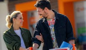 Máté lékai biography, ethnicity, religion, interesting facts, favorites, family, updates. Meglepetes Naszutra Rabolta El Kiss Ramonat Lekai Mate Szmo Hu