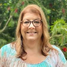 Barbara Tomberlin's Instagram, Twitter & Facebook