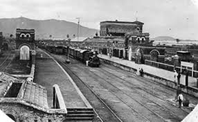 India's First Passenger Train in 1853 ...