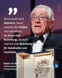 Bei den Filmfestspielen in Cannes wurde Robert De Niro für sein Lebenswerk  geehrt. In seiner anschließenden Dankesrede kritisierte der Schauspieler  US-Präsident Trump scharf.