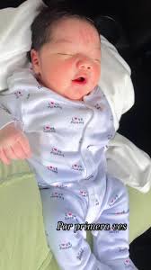 Yo volvi a nacer contigo 🫶🏻🐣. #mamaprimeriza #llegoeldiatandeseado  #teamobb